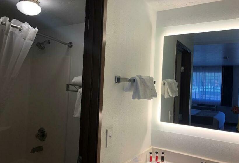 اتاق استاندارد با تخت بزرگ, Kokopelli Inn Sedona, Trademark Collection By Wyndham