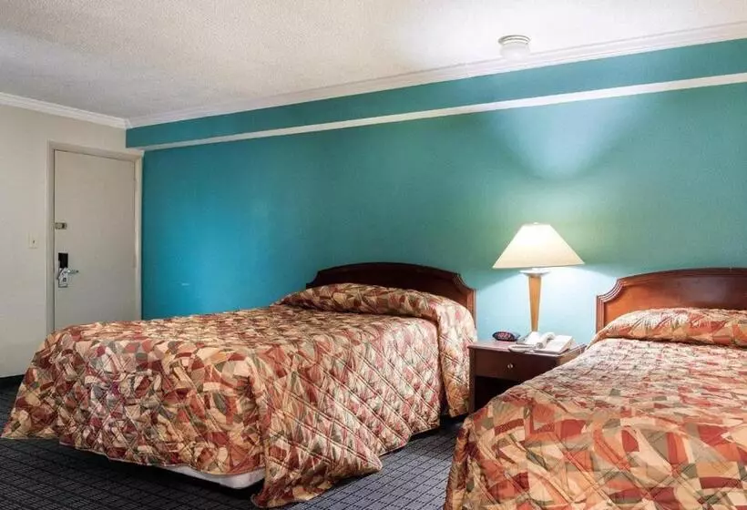 Standard-huone, Rodeway Inn