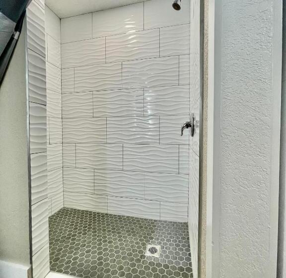 身障者適用キングサイズベッドルーム, Super 8 By Wyndham Kissimmee Orlando