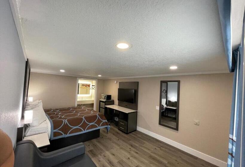 스탠다드 룸 킹사이즈 침대, Super 8 By Wyndham Kissimmee Orlando