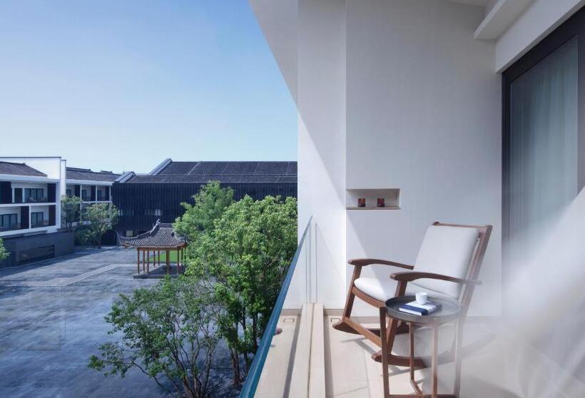 غرفة ديلوكس مزودة بشرفة, Naera Hotel Xitang