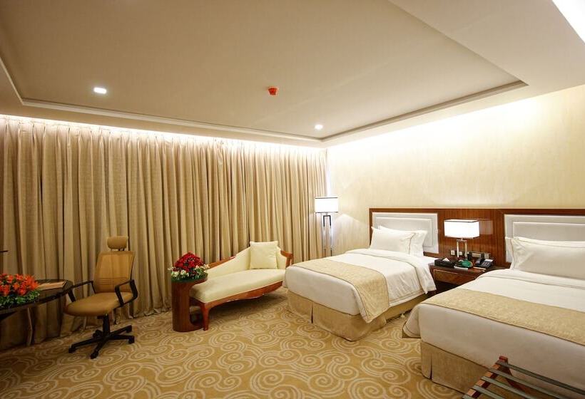 اتاق لوکس یک تخته, Royal Swiss Lahore