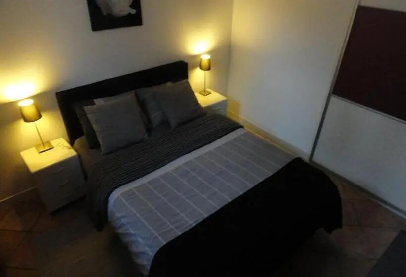 2ベッドスイートルーム, B&b Herberg Foestrum