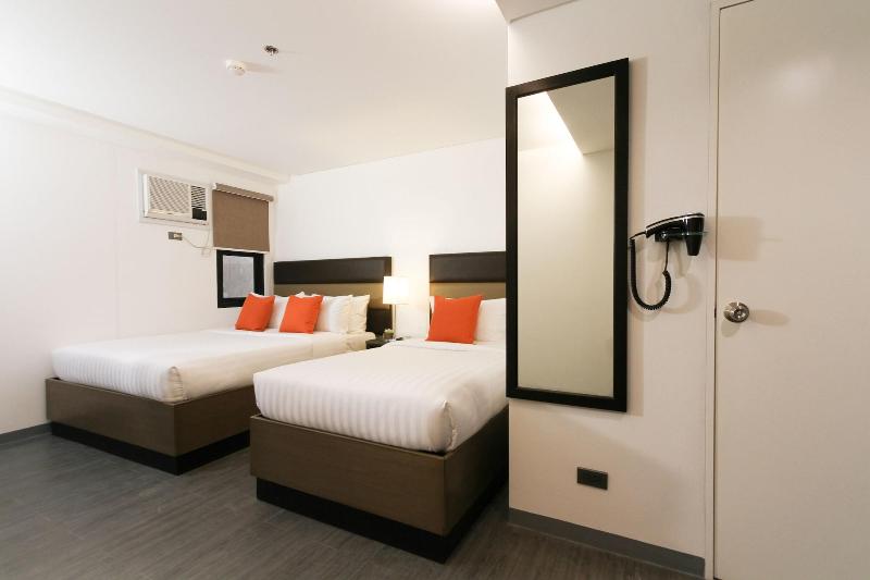 اتاق اجرایی, Privato Makati