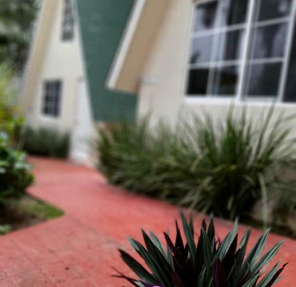 家庭洋房, Villas El Encanto