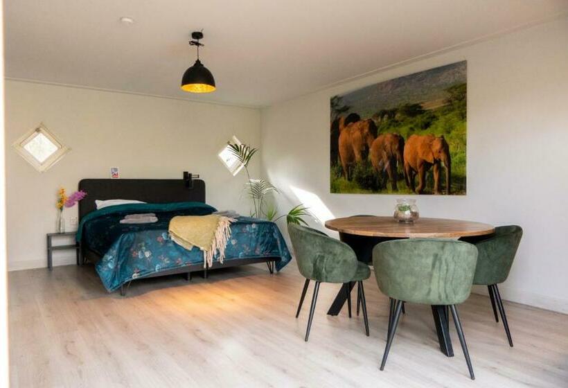 4间卧室的房子, Gaia