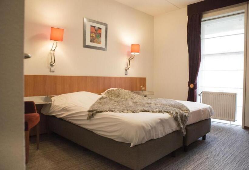 غرفة قياسية, Kasteel De Essenburgh