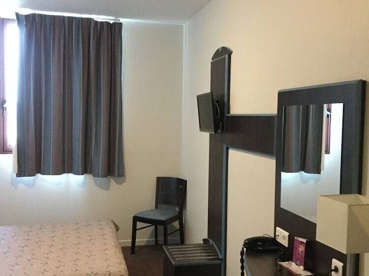 스탠다드 싱글 룸, Braucol