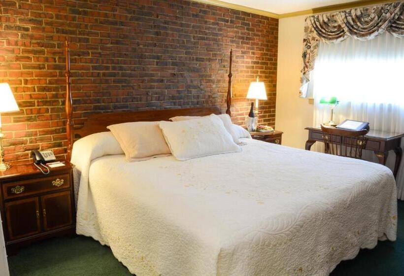 스탠다드 룸 킹사이즈 침대, Lamies Inn & The Old Salt Tavern