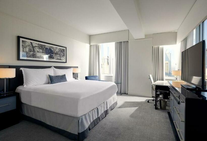 带大床的豪华间, Loews Philadelphia