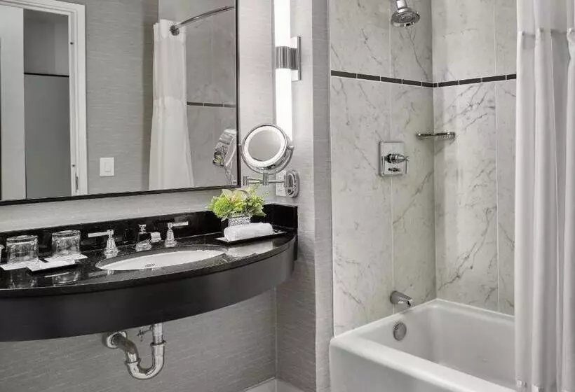 デラックスルーム, Loews Philadelphia