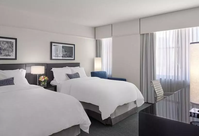 デラックスルーム, Loews Philadelphia