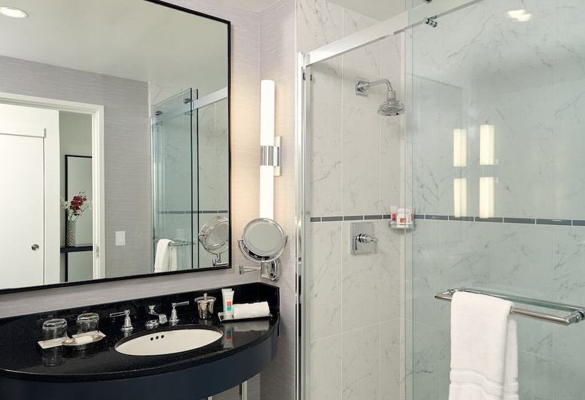 豪华房间, Loews Philadelphia