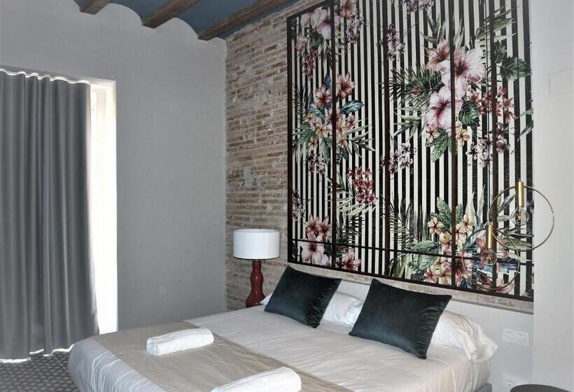 コンフォートルーム, You & Co. Quart Boutique