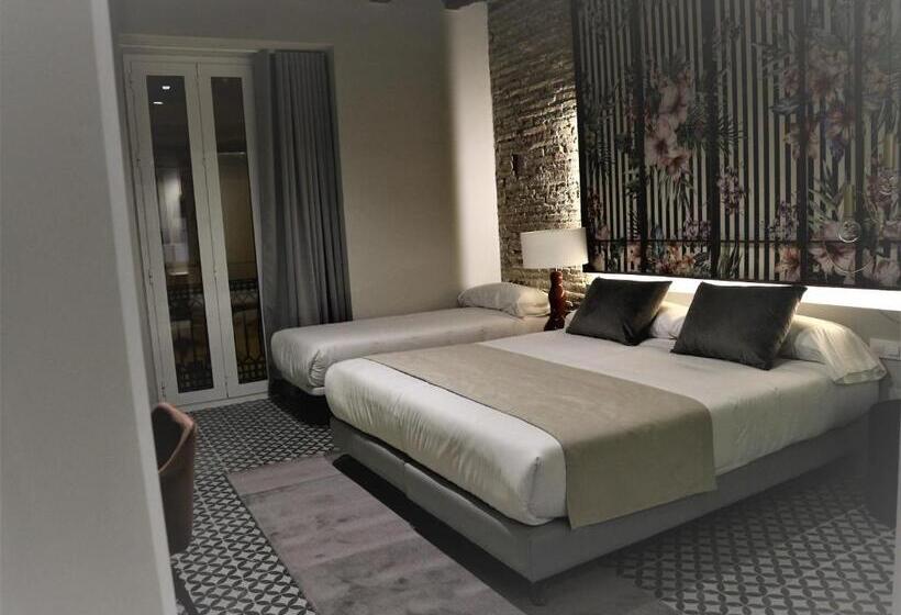 スタンダードトリプルルーム, You & Co. Quart Boutique