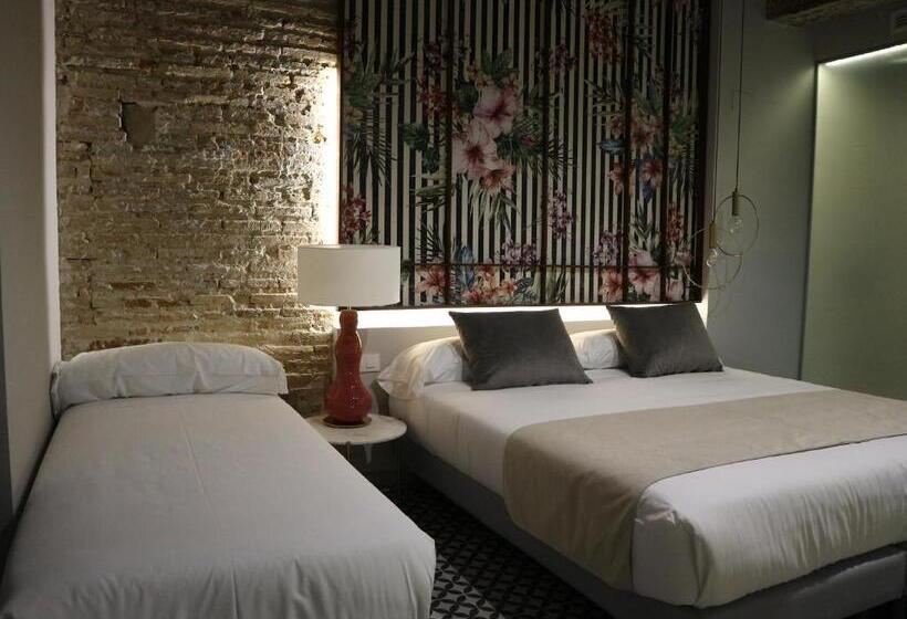 スタンダードトリプルルーム, You & Co. Quart Boutique