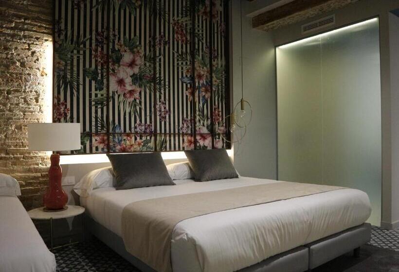 スタンダードトリプルルーム, You & Co. Quart Boutique