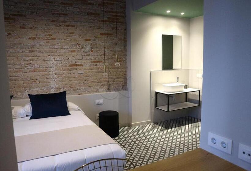 Quarto Familiar, You & Co. Quart Boutique