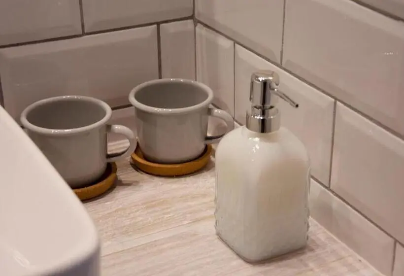 سوئیت با وان آب گرم, You & Co. Quart Boutique
