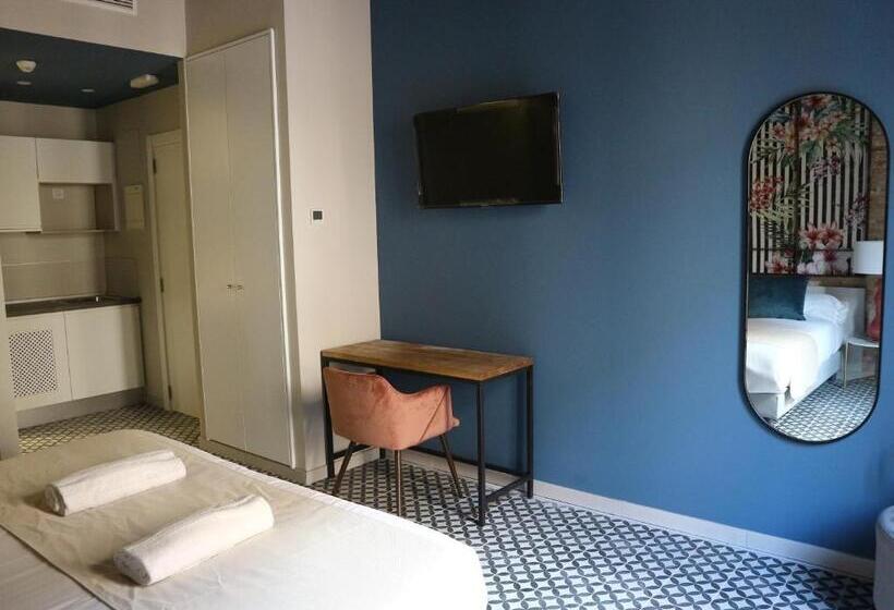 コンフォートルーム, You & Co. Quart Boutique