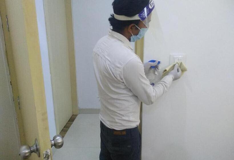 اتاق لوکس با تخت بزرگ, The Palm Tree Family Stay