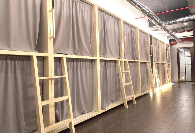 Кровать в Общей Комнате, Bed Attitude Hostel Cenang