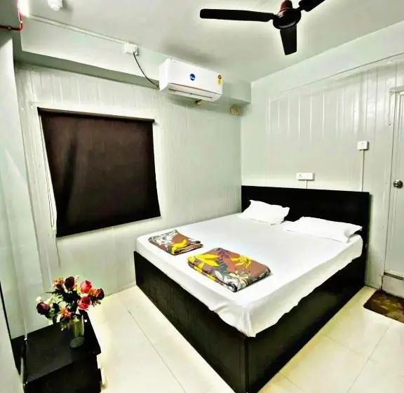 Perhehuone, Homestay Ac Dormitory