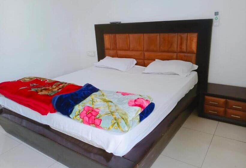 اتاق خانوادگی, Homestay Ac Dormitory