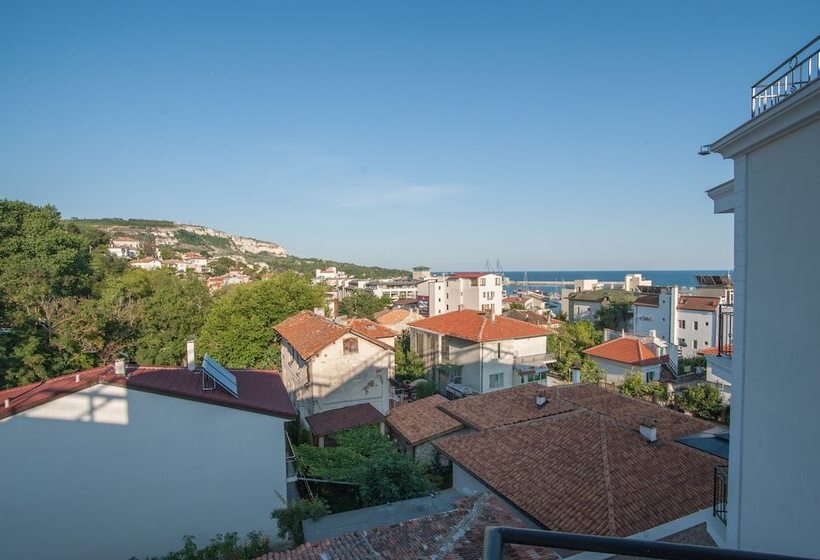 标准工作室, Samara With Relax Area