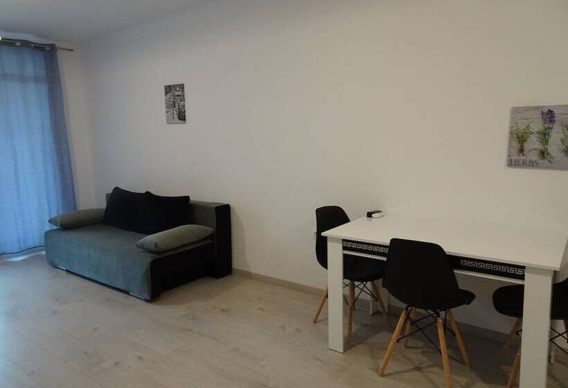 带1个卧室的公寓, Samara With Relax Area