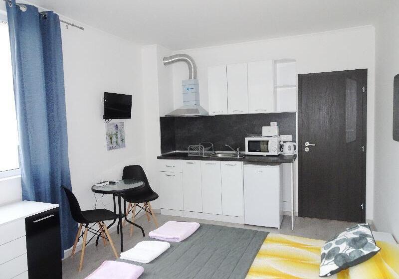 标准工作室, Samara With Relax Area