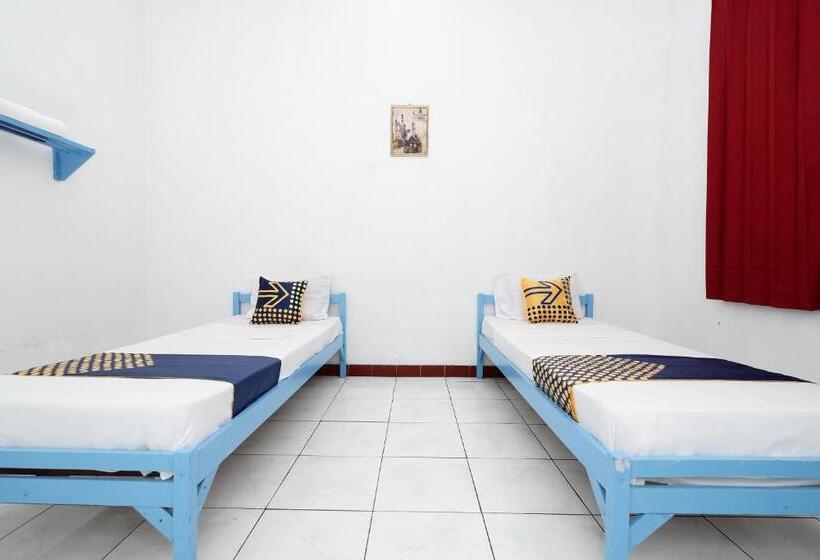 חדר בסיסי, Spot On 2289 Hotel Saudara