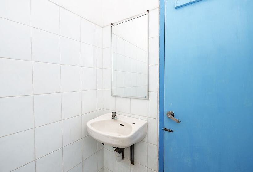 חדר סטנדרט, Spot On 2289 Hotel Saudara