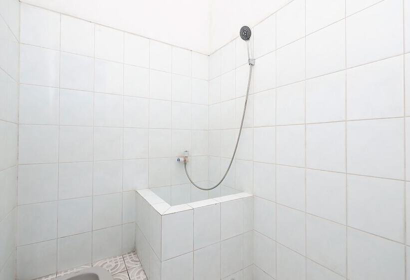 חדר סטנדרט, Spot On 2289 Hotel Saudara