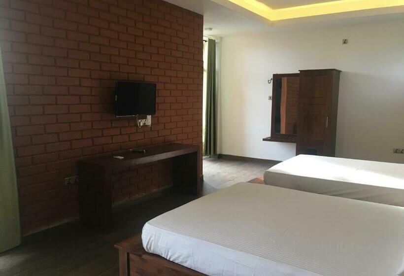 Семейный Номер Deluxe, Monaara Leisure   Anuradhapura