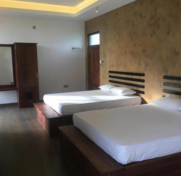 Семейный Номер Deluxe, Monaara Leisure   Anuradhapura