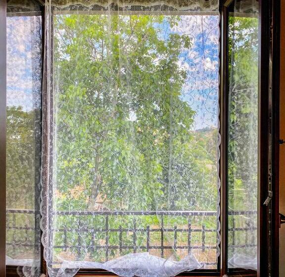 اتاق لوکس با چشم‌انداز باغ, Tenuta Novecento Bioagriturismo