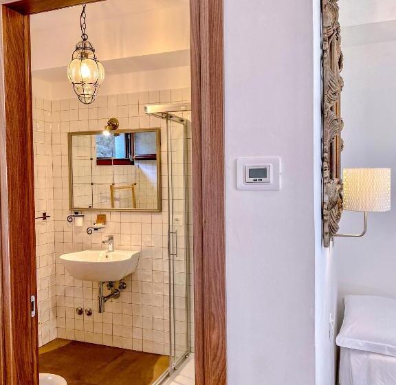 اتاق استاندارد چهارنفره با چشم‌انداز باغ, Tenuta Novecento Bioagriturismo