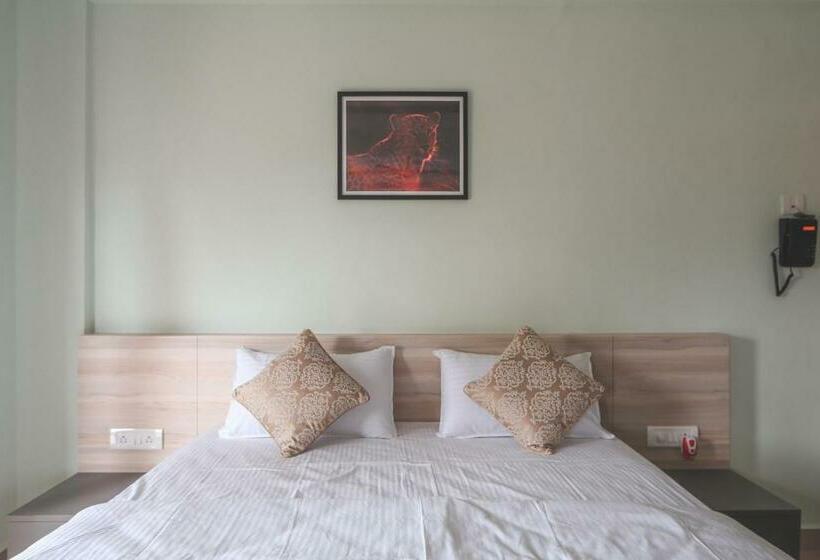 Номер Deluxe с Балконом, Amber Rooms