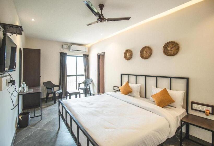 Quarto Deluxe com Sacada, Amber Rooms