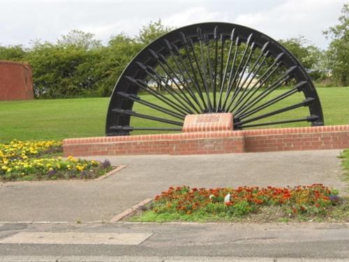 غرفة قياسية ثلاثية, Budget Hayat Express