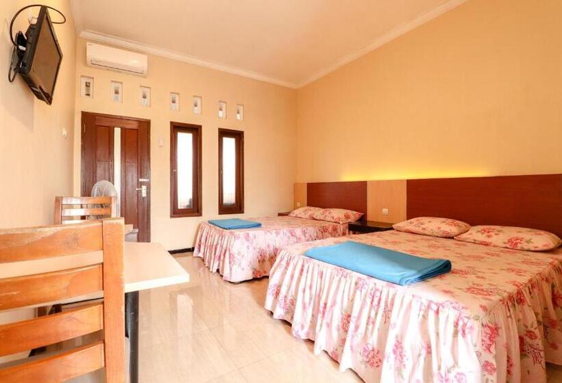 Négyágyas Standard Szoba, The Joglo Family