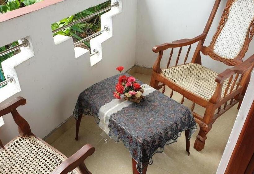 带2个卧室的别墅, Emikio Mirissa