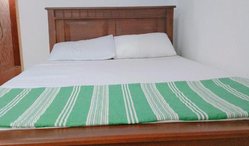 经济房, Emikio Mirissa