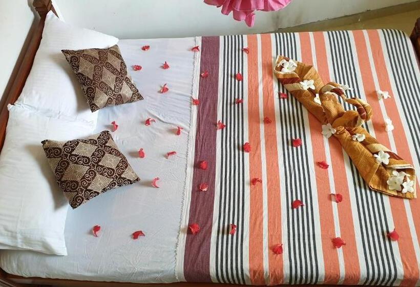 带2个卧室的别墅, Emikio Mirissa