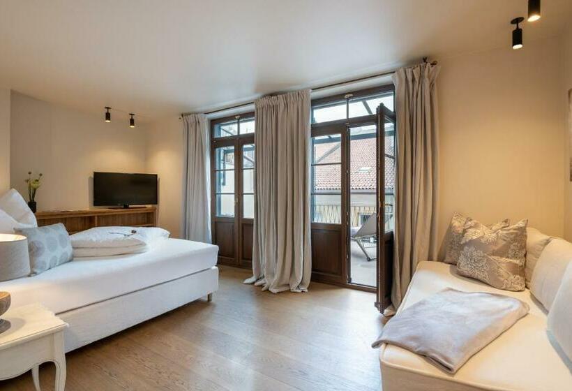 סטודיו סטנדרט עם מרפסת, Augustiner In Meran