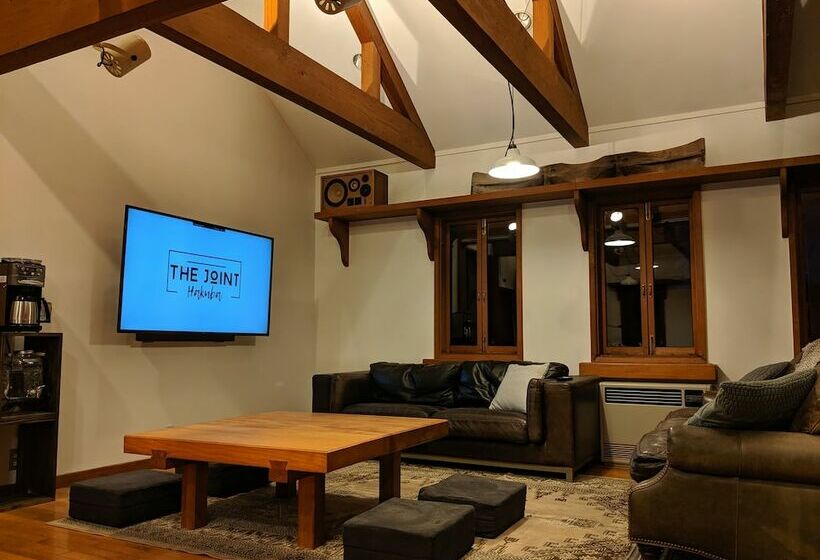 Standardzimmer, The Joint