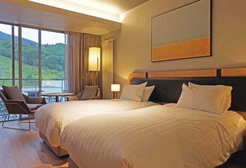 חדר סטודיו סטנדרד, Fenix Furano