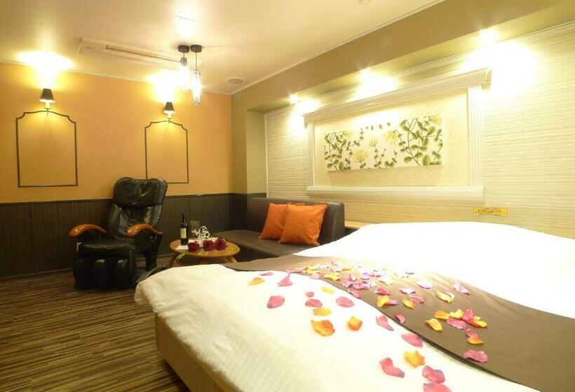 غرفة قياسية سرير كينج, Golf Hodogaya