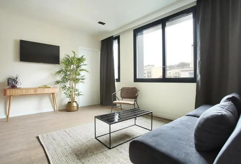 Comfort-huoneisto 1 Makuuhuone, Yays Paris Issy By Numa